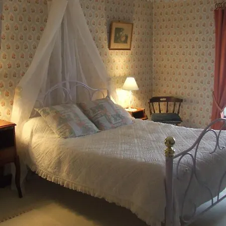 Logis De La Cantinoliere * Villefagnan
