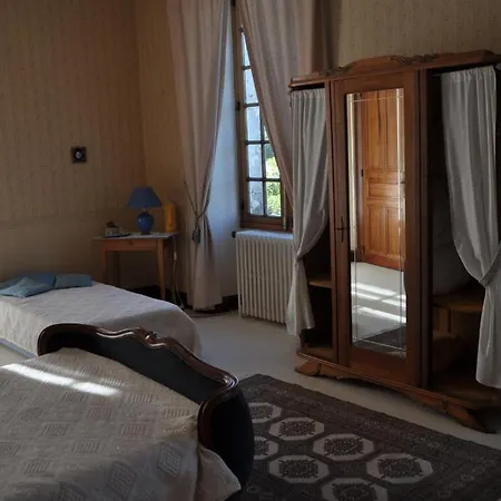 Logis De La Cantinoliere Villefagnan