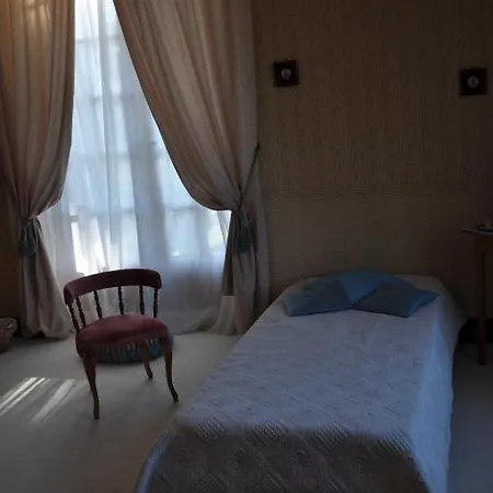 Bed & Breakfast Logis De La Cantinoliere *