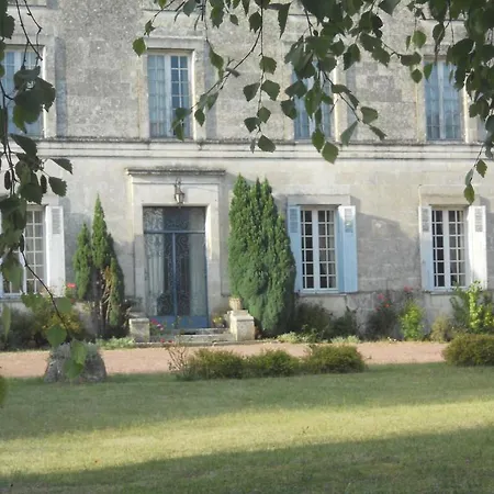Logis De La Cantinoliere Villefagnan